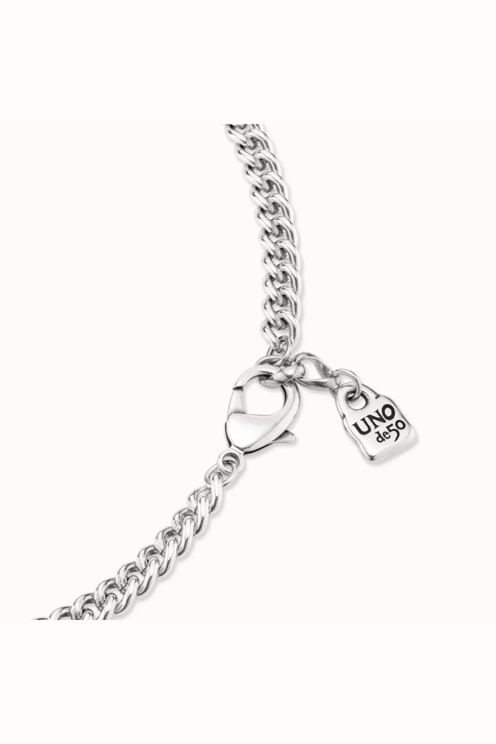 UNOde50 Necklace Turn Around