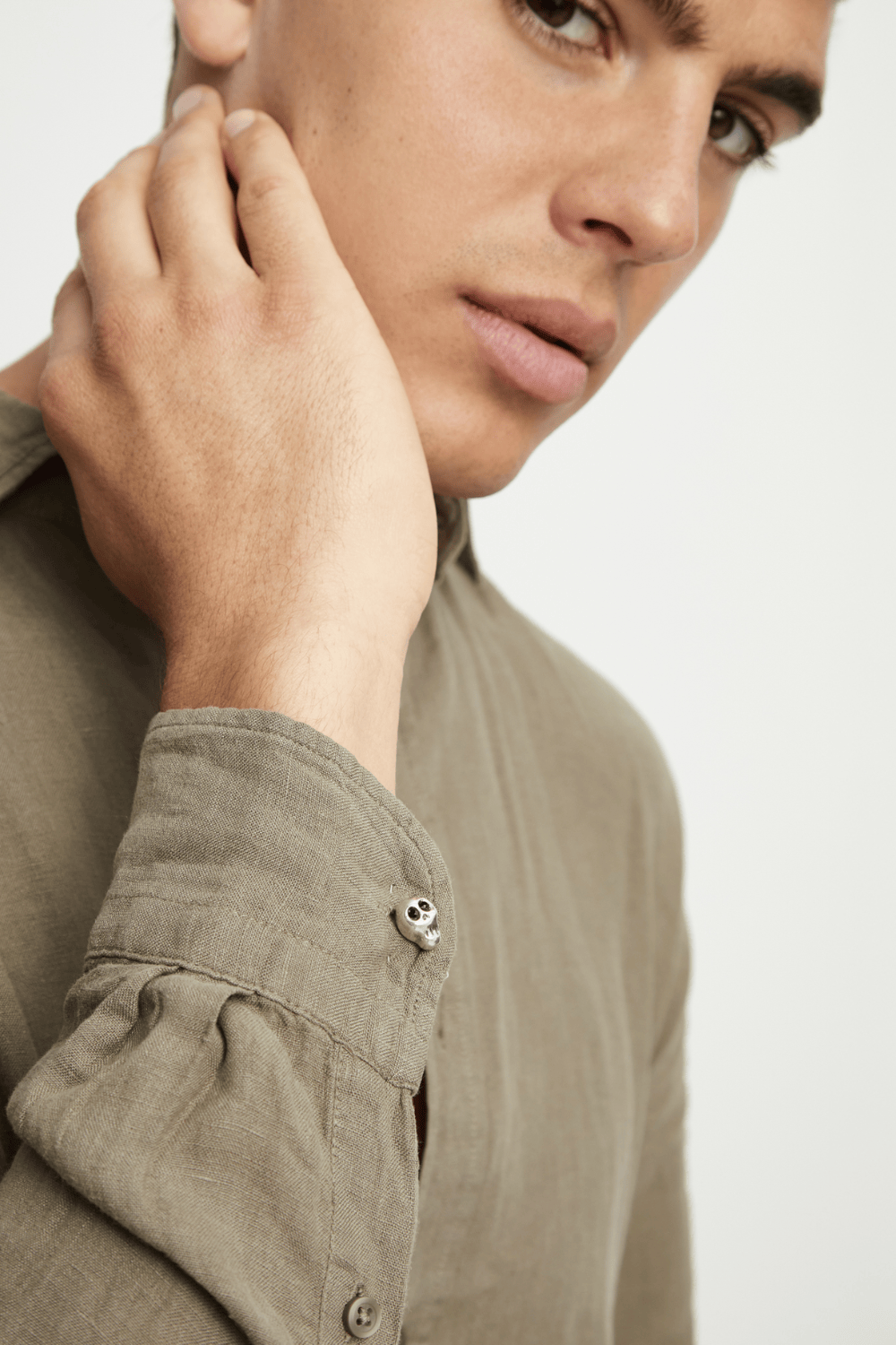 UNOde50 Charms & Pendants Cufflinks with faceted skull-shaped crystals