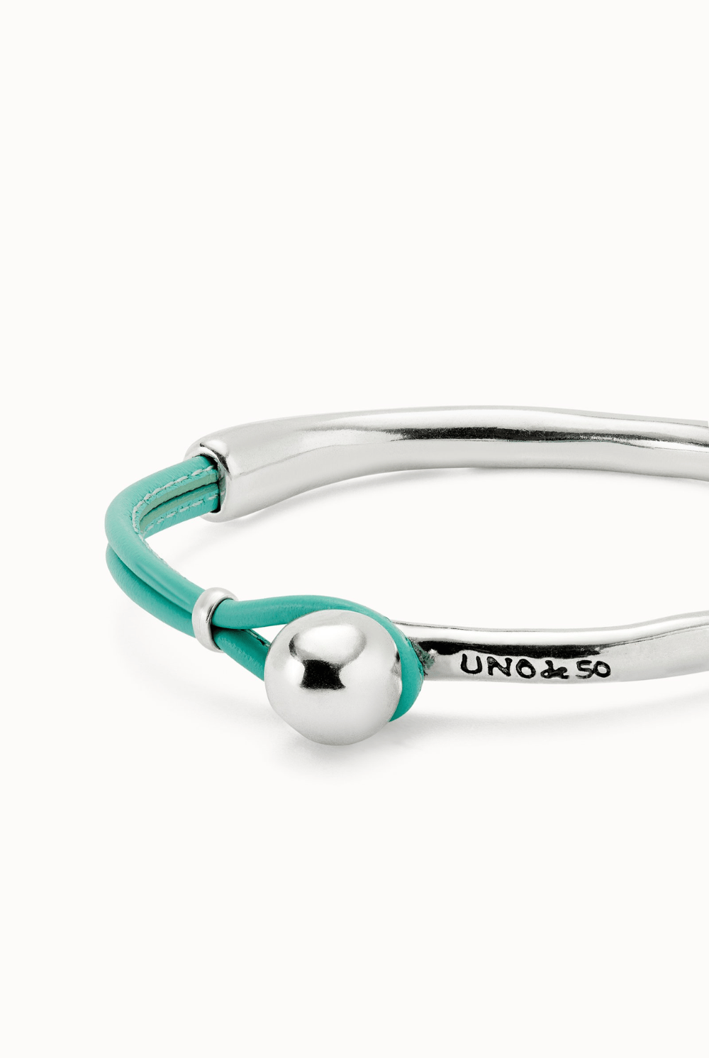 UNOde50 Bracelet Sterling silver-plated bracelet with leather