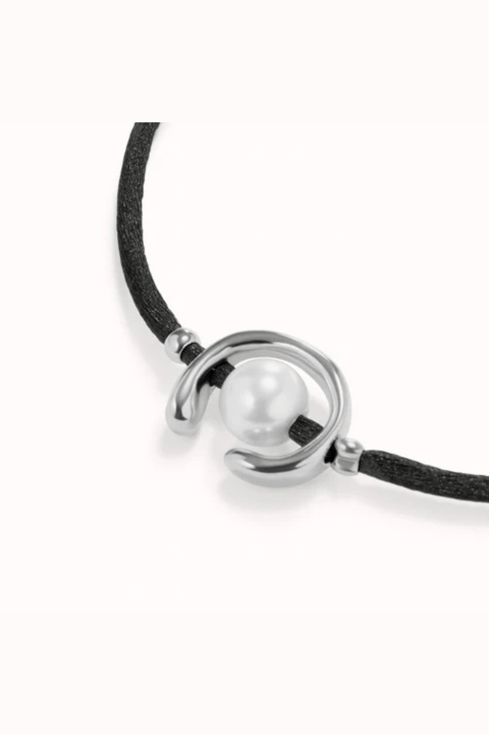 UNOde50 Bracelet Sterling silver-plated black thread bracelet with shell pearl accessory