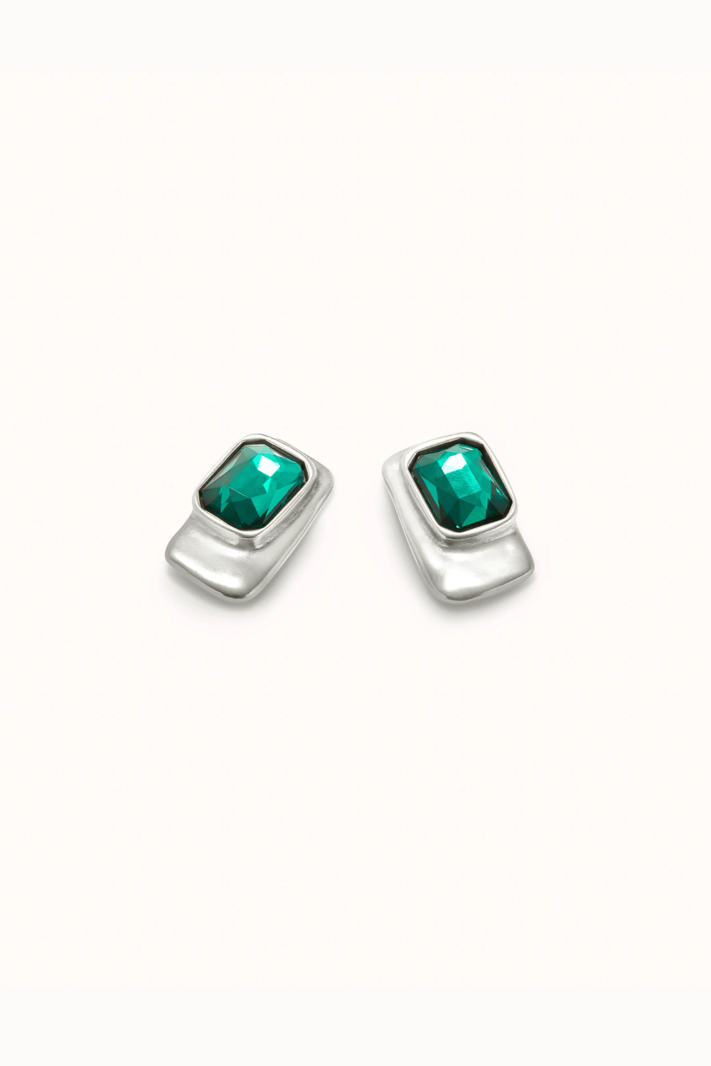 UNOde50 Earring Sterling silver-plated rectangular-shaped earrings with green crystal