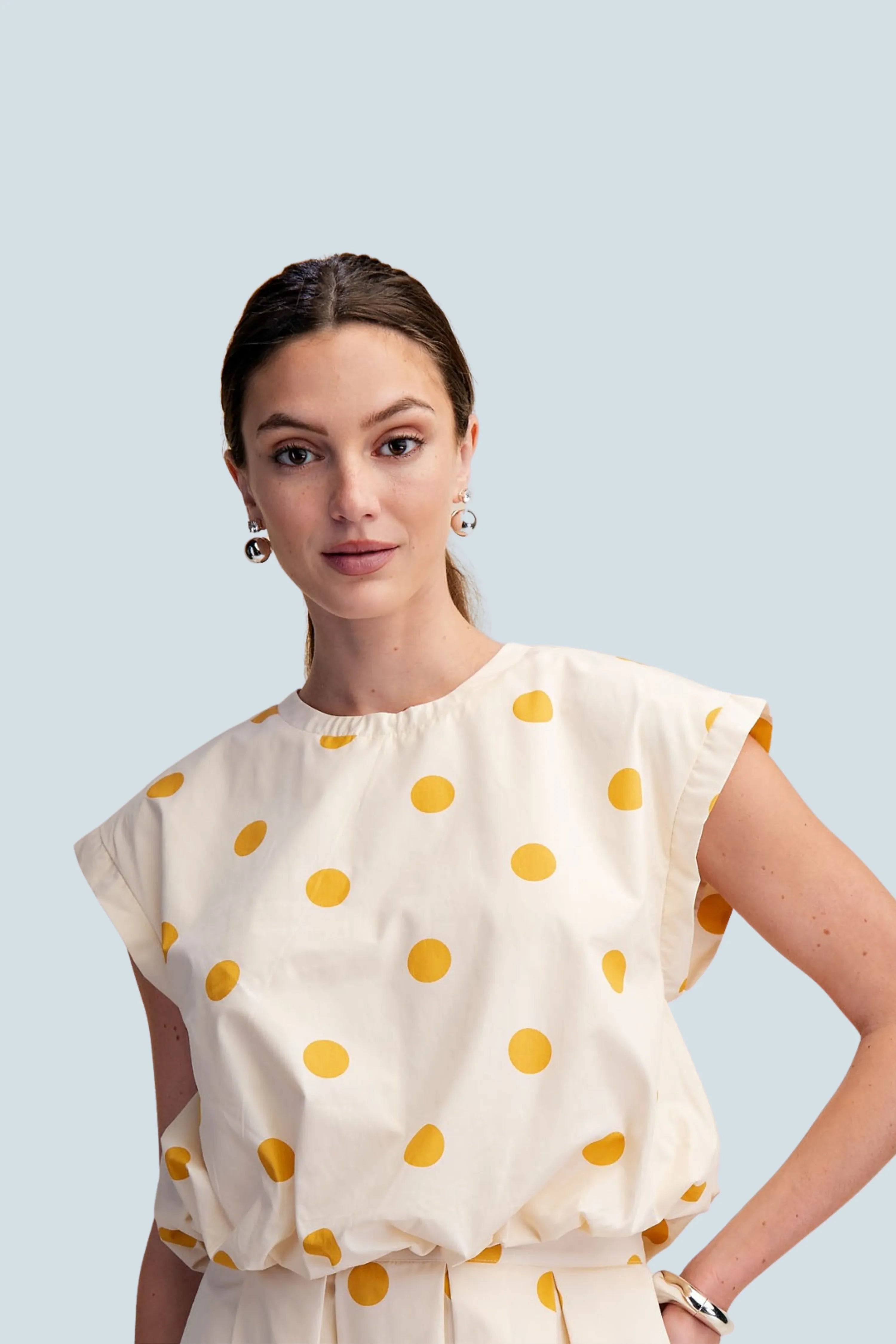 eBoutike Top Round Neck Band Bubble Crop Top