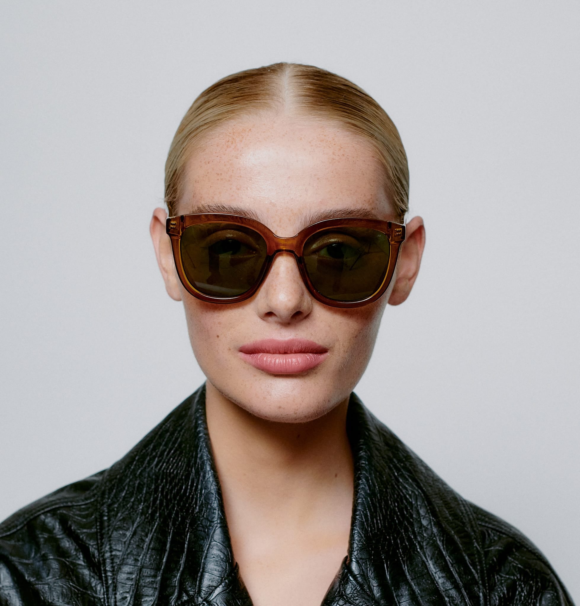 eBoutike Sunglasses BILLY - Smoke Transparent
