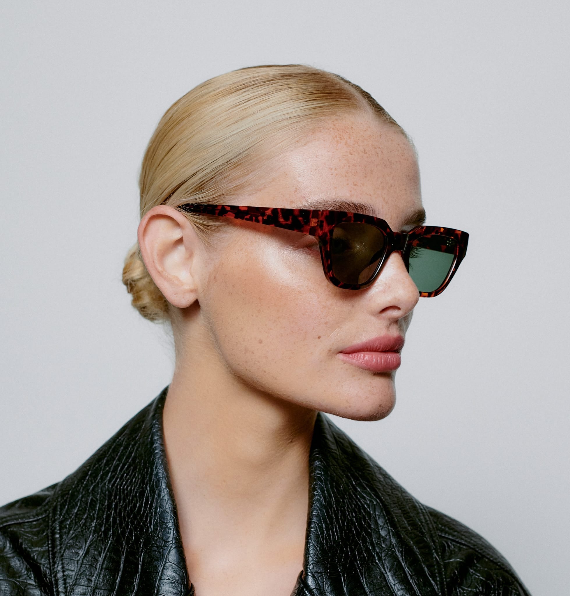 eBoutike Sunglasses KAWS - Demi Tortoise