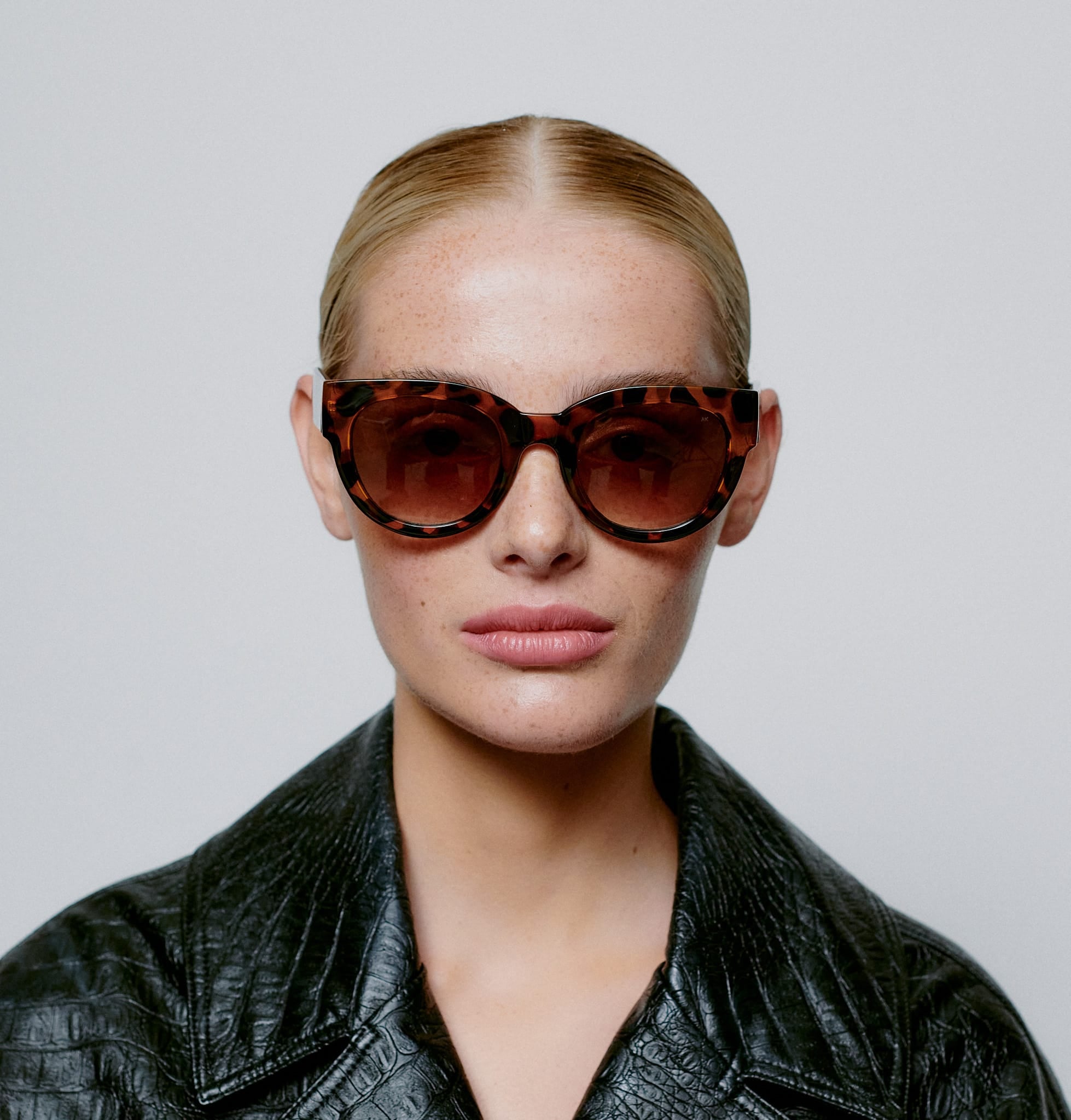 éBoutiké Sunglasses LILLY - Havana