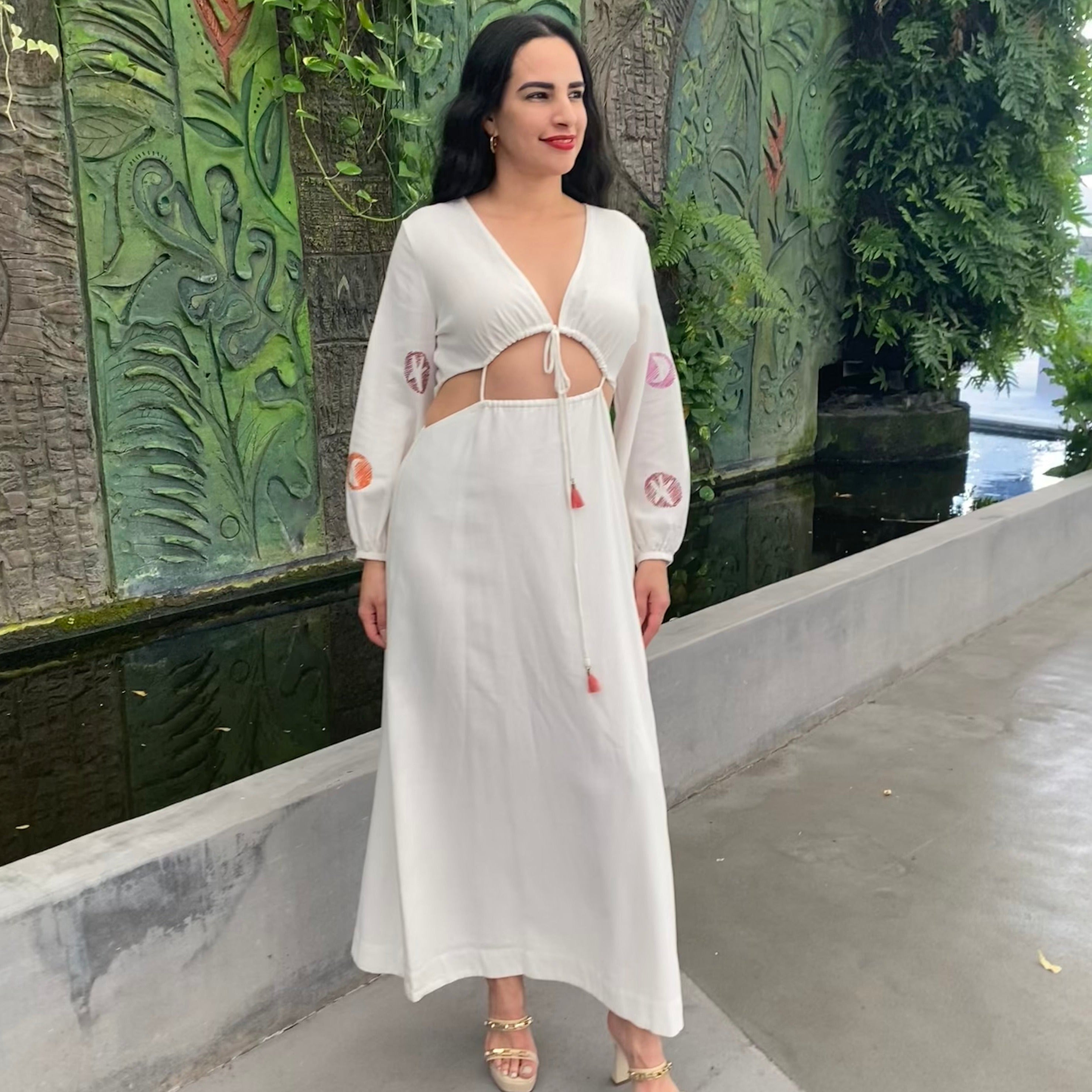 Moonlight Embroidered Linen Cropped Dress - éBoutiké