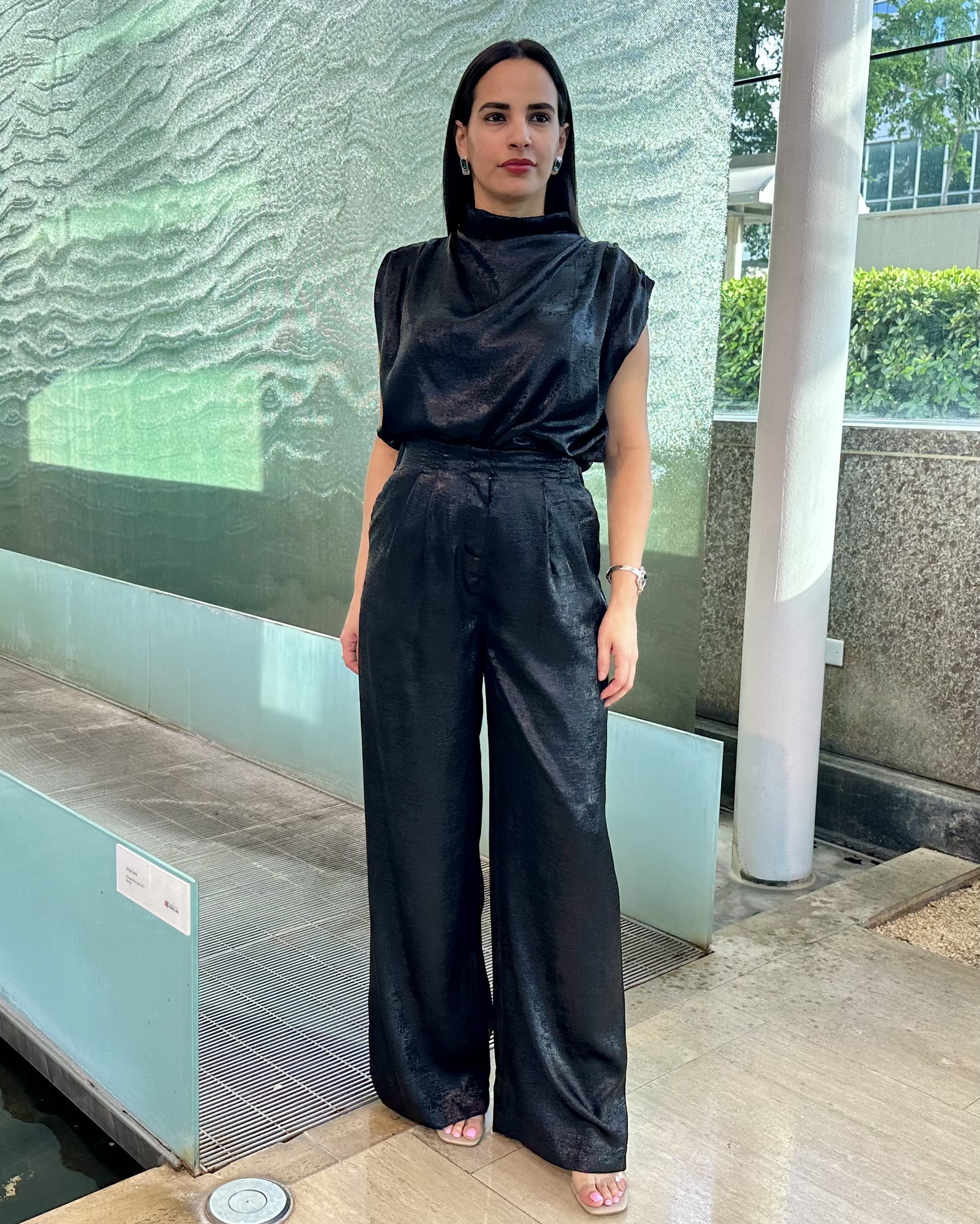 eBoutike Bottom Black Wide Leg Pleats Pants