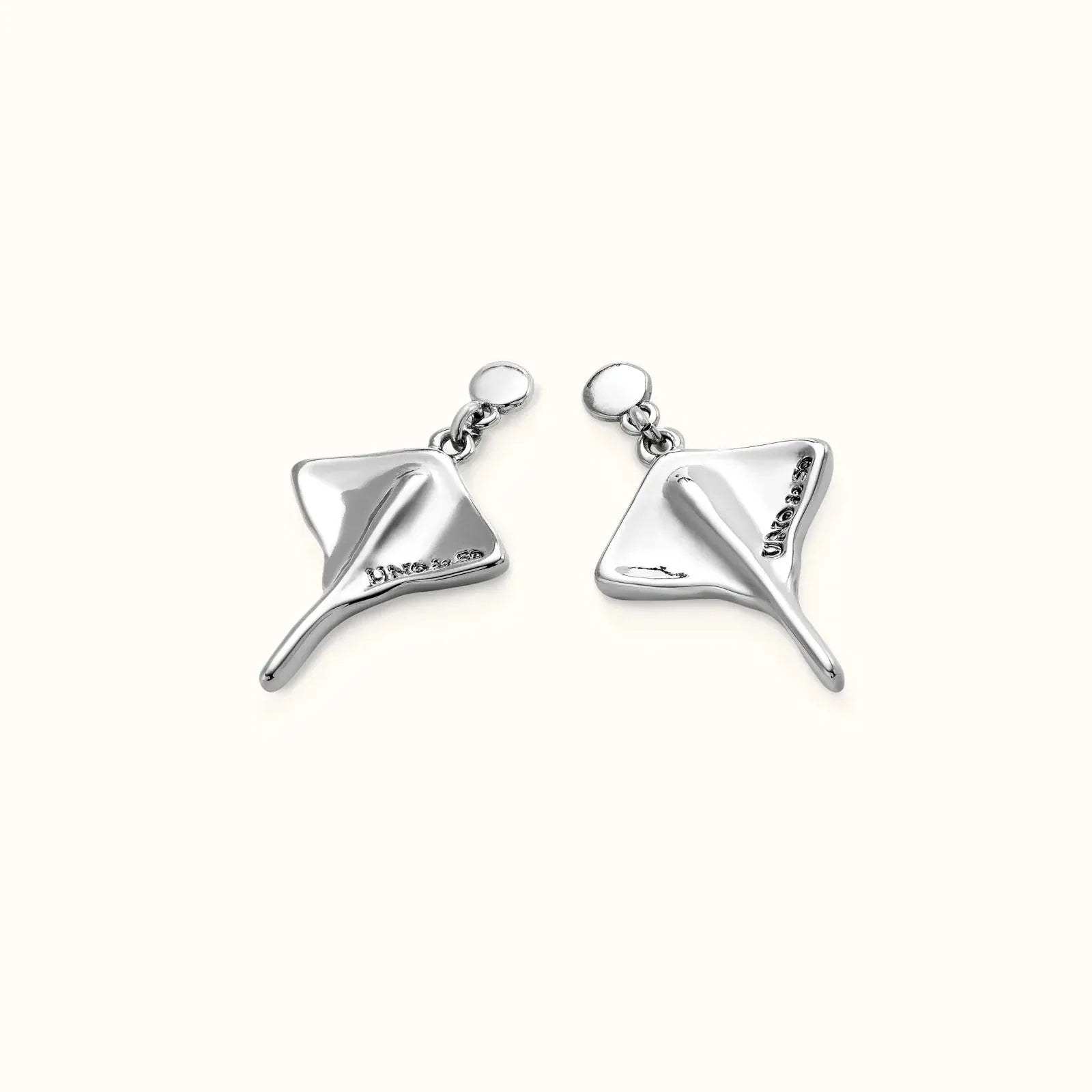 UNOde50 Necklace Manta ray-shaped drop earrings