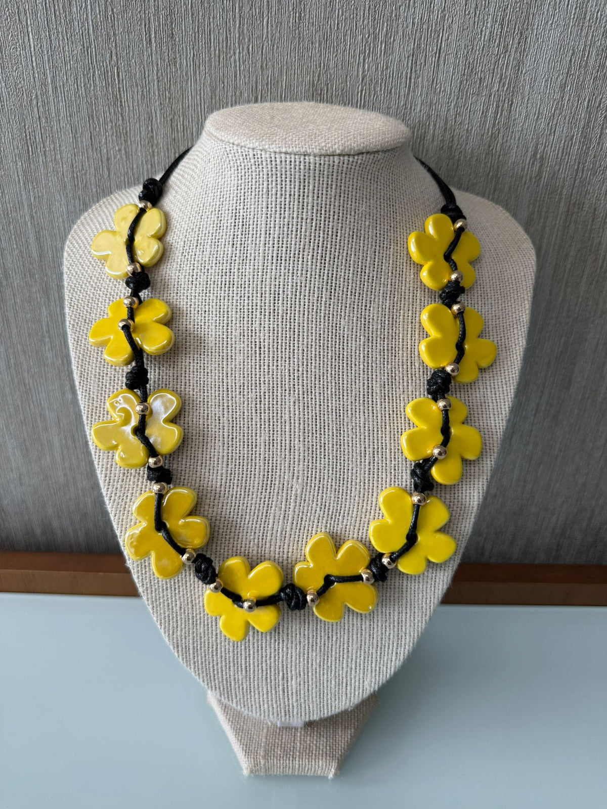 eBoutike Necklace Intertwined Flowers Necklace