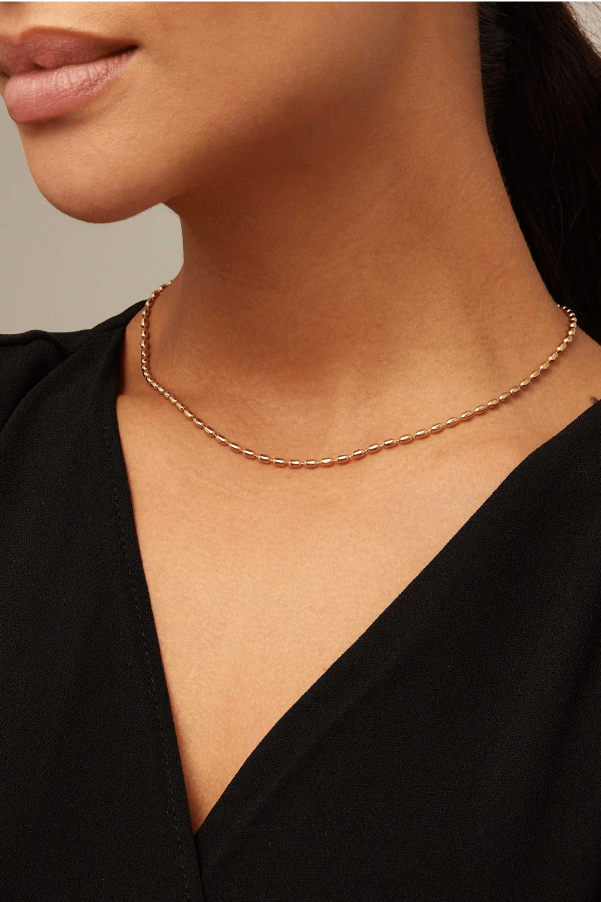 UNOde50 Necklace 18K gold-plated chain with thin oval links and carabiner clasp
