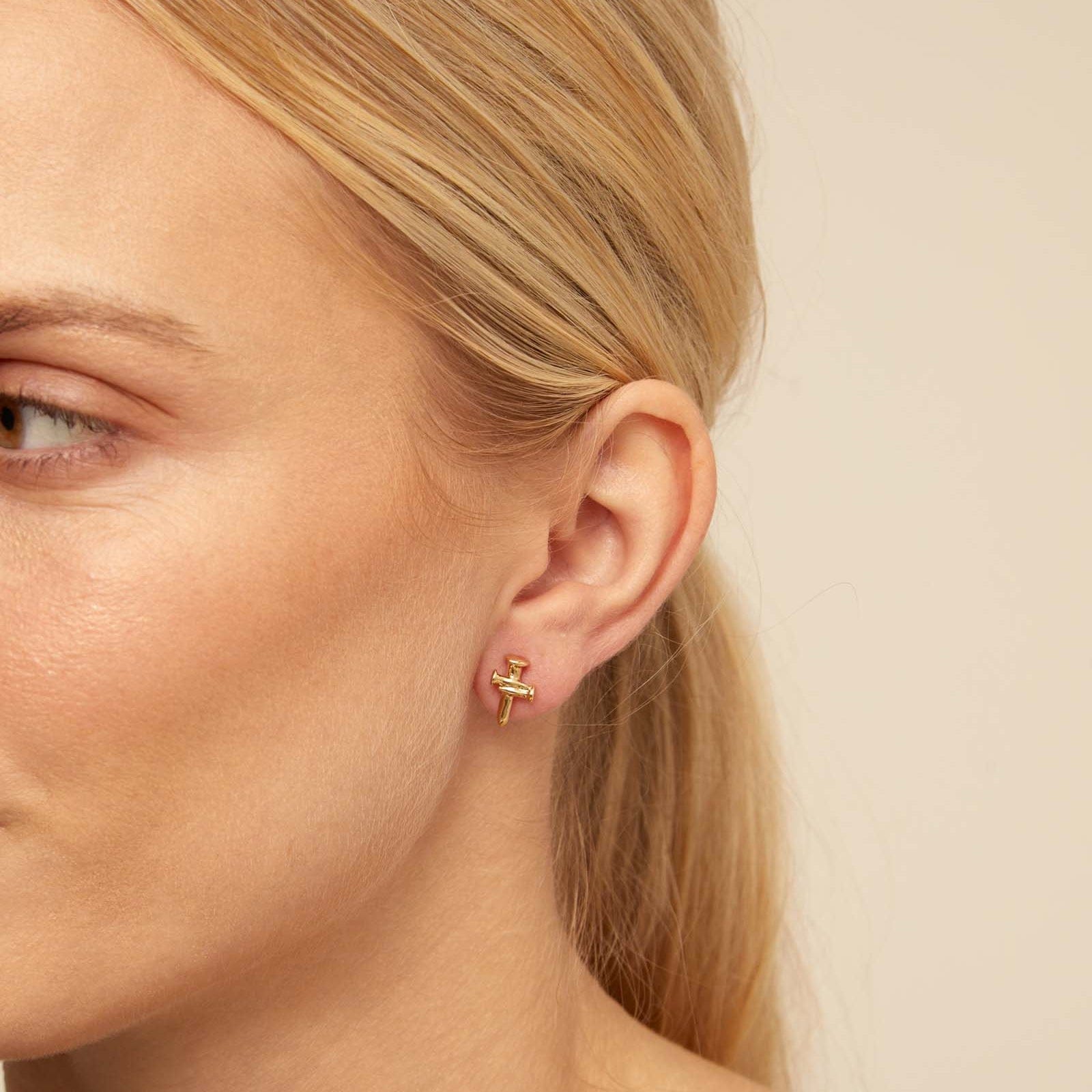 UNOde50 Earring Take Me To Church