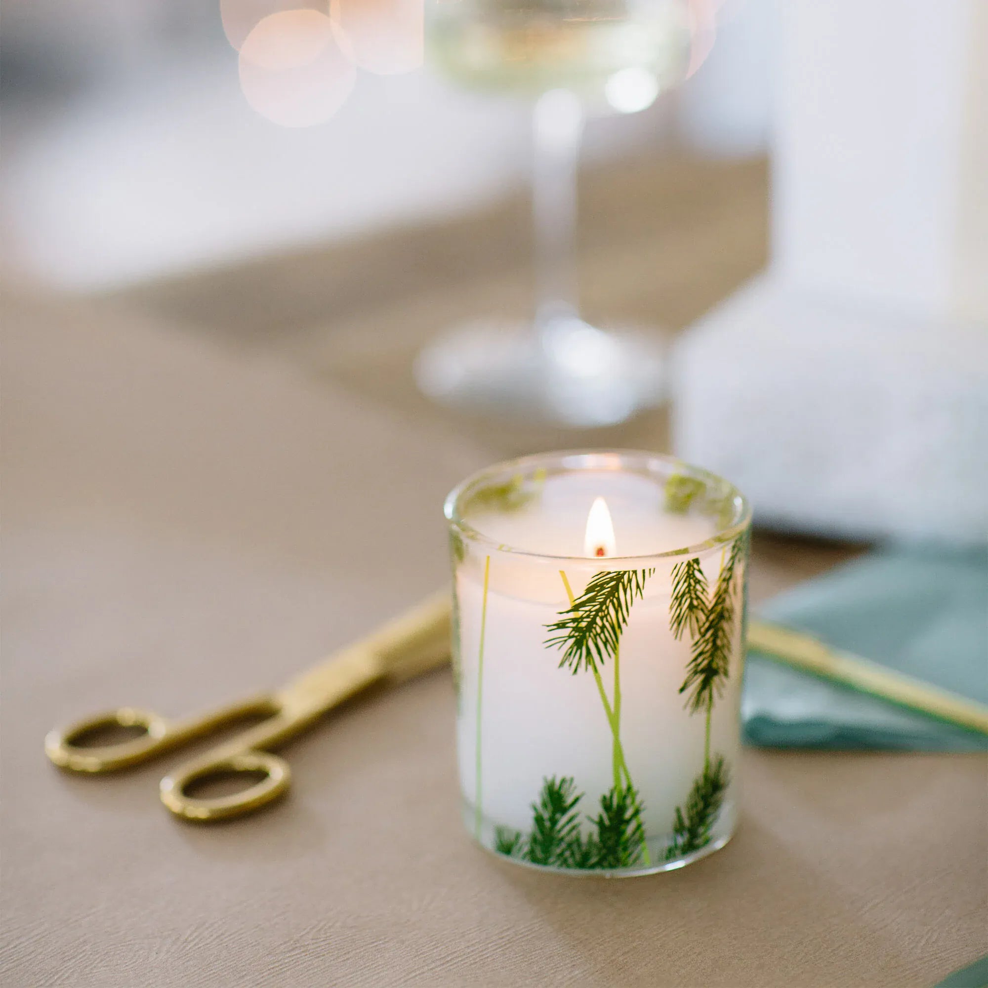 Thymes Fragrance Candle Pine Needle 6.5oz