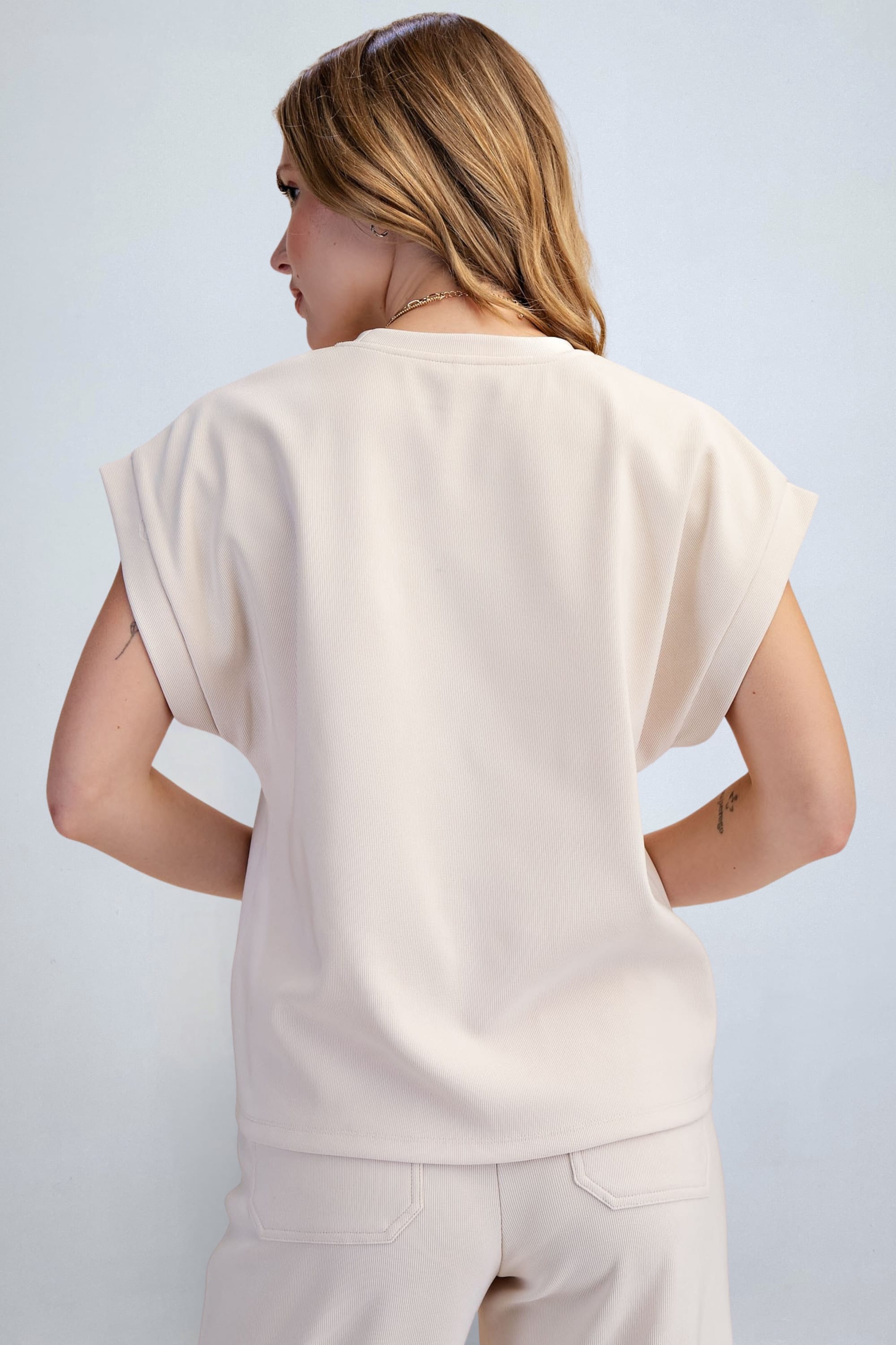 eBoutike Top Round Neck Drop Shoulder Top