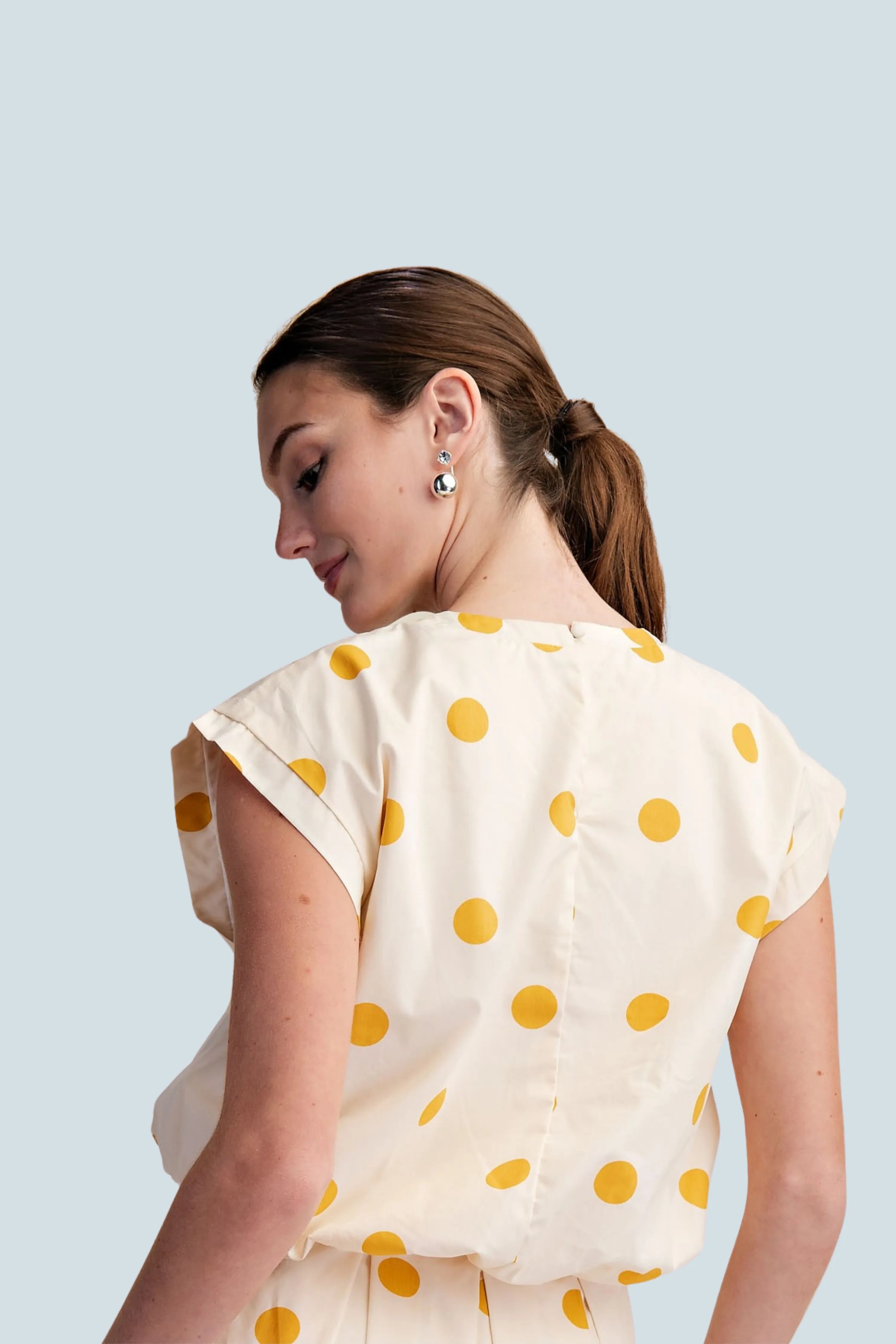 eBoutike Top Round Neck Band Bubble Crop Top