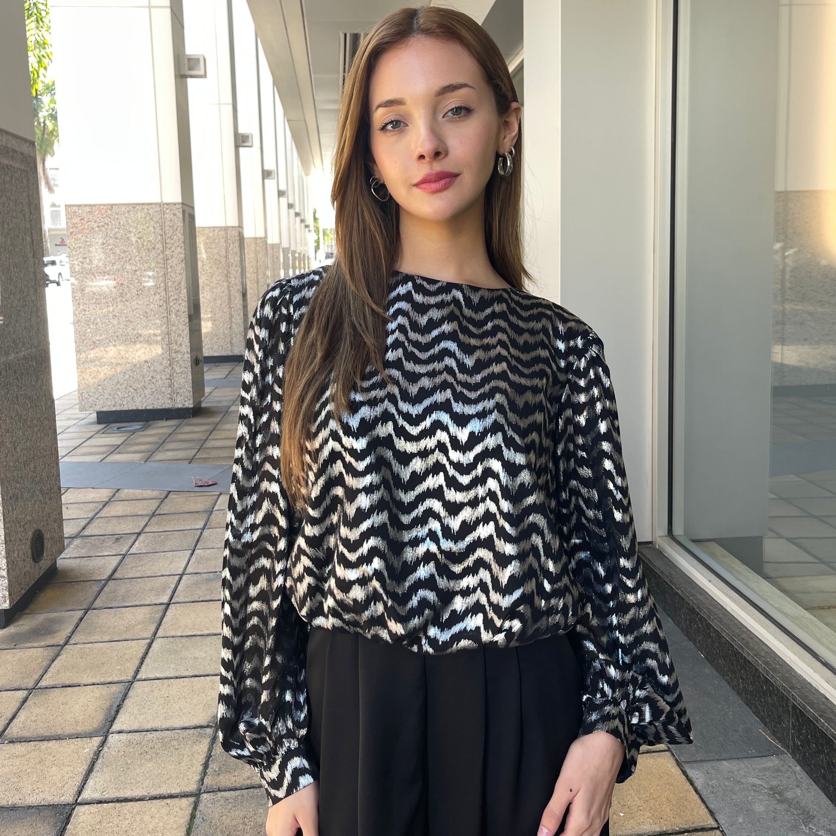 Black/Metallic Top - éBoutiké