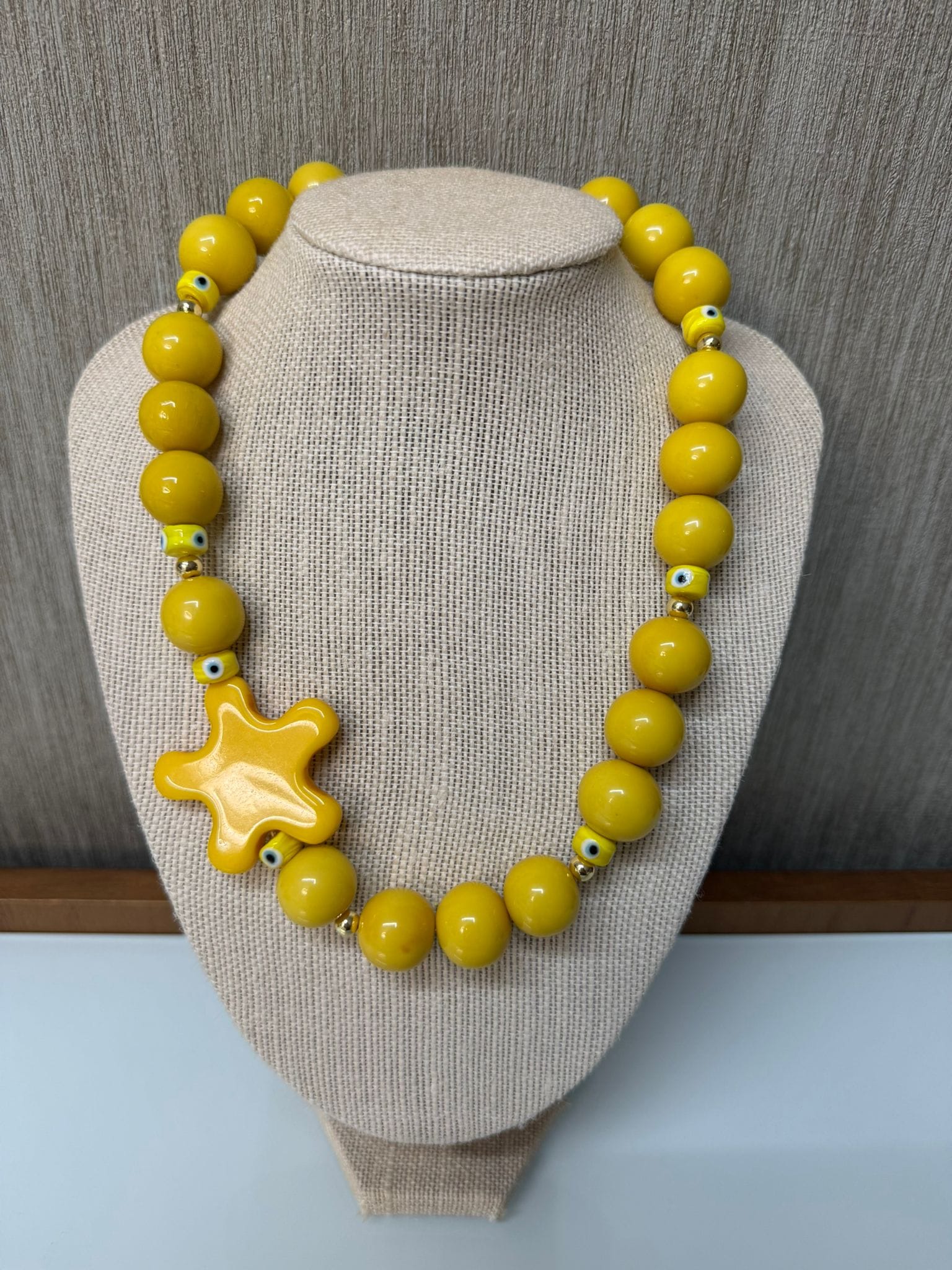 eBoutike Necklace Bubblegum beads Necklace with Star
