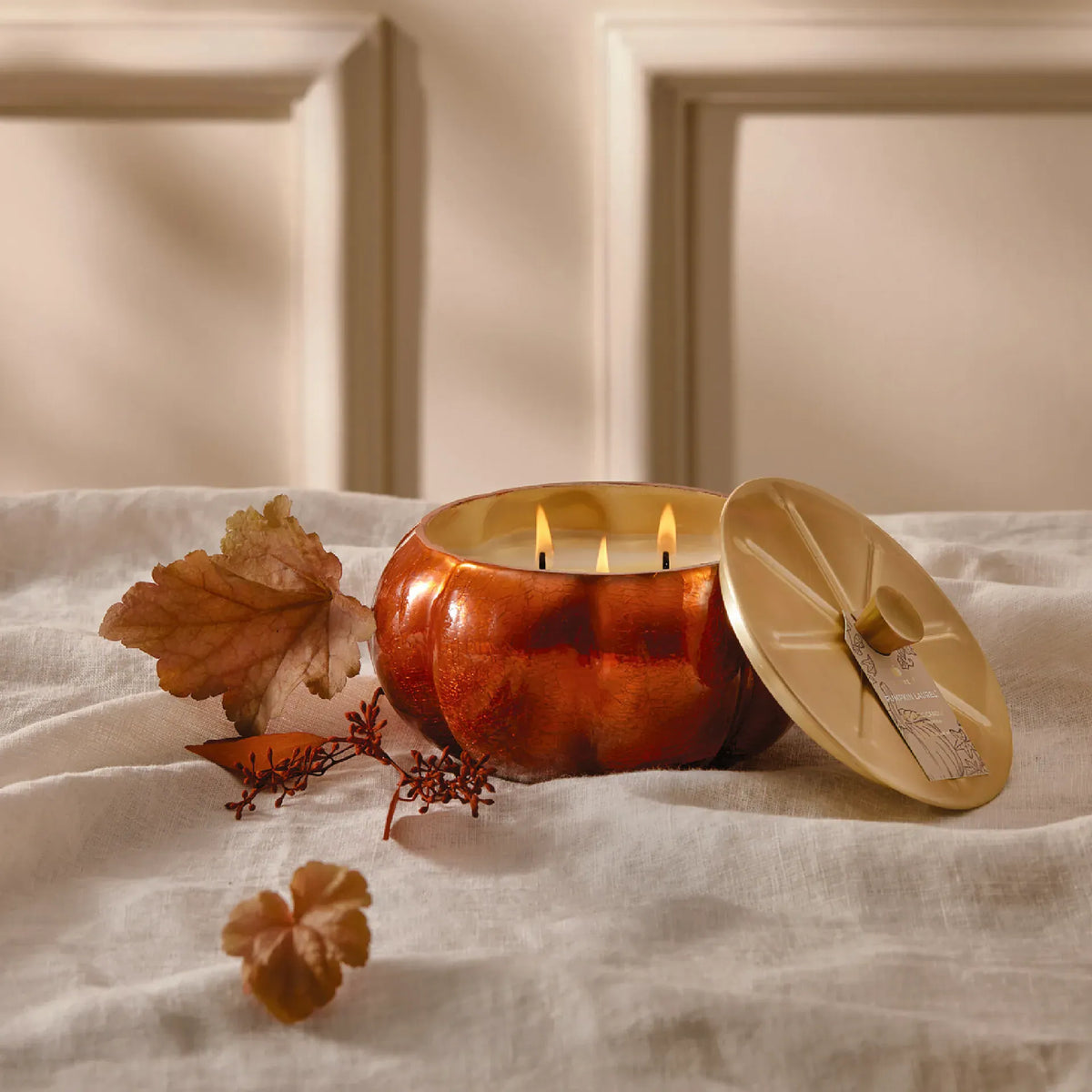 Thymes Fragance Pumpkin Laurel Statement Large Candle